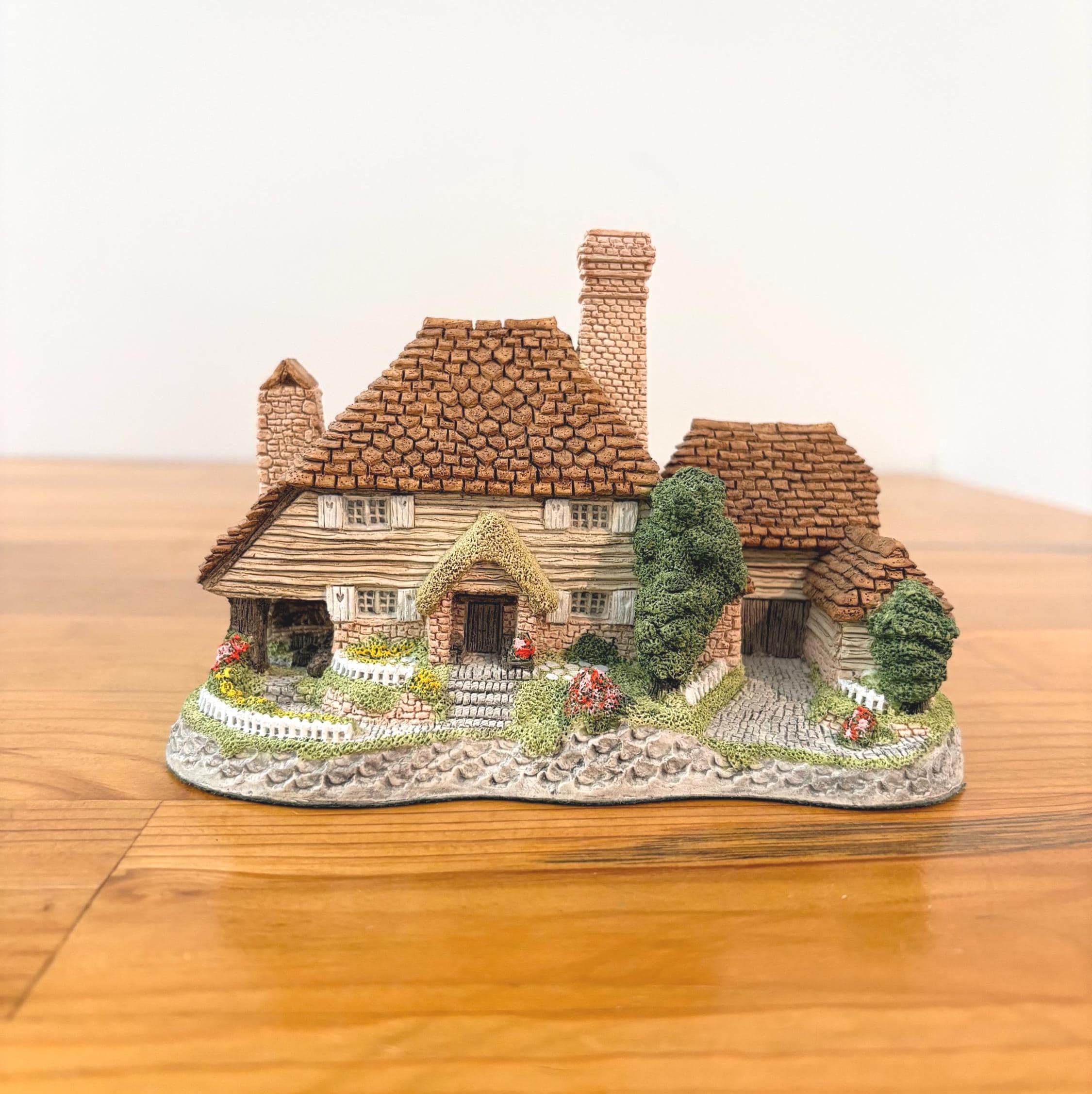 British Cottage Figurine - Etsy