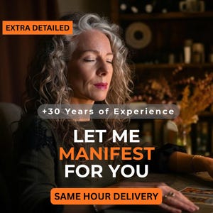 Op de afbeelding: Een afbeelding met een vrouw met grijs krullend haar en gesloten ogen. Tekst op de afbeelding luidt "EXTRA DETAILED", "+30 Years of Experience", "LET ME MANIFEST FOR YOU" en "SAME HOUR DELIVERY". De vrouw draagt een donkergroene top.