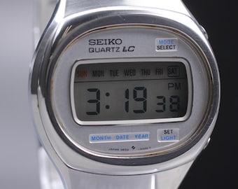 Seiko 0533-5005 Gold Plated Quartz LCD Collectible Watch *** Full