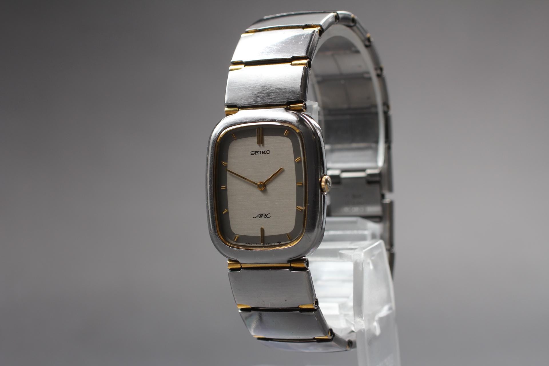 Vintage Seiko Arc Mens Watch, 1986, Minimalist Quartz, Ref. 1220
