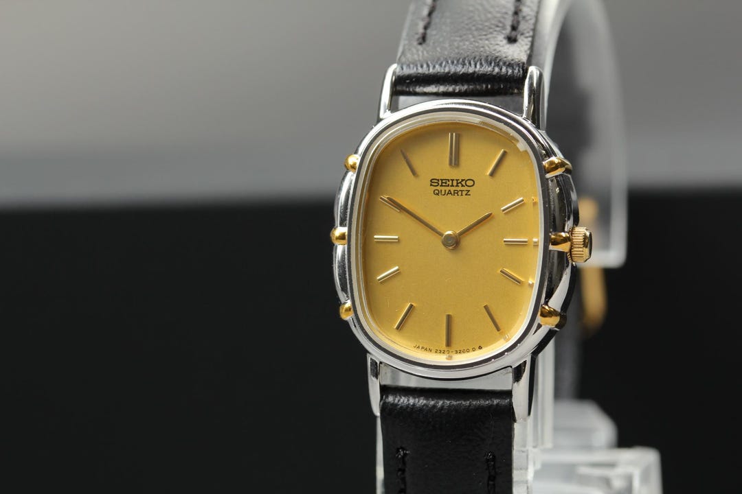 Vintage Seiko Socie Womens Tank Watch, 1981, Minimalist  display picture 3
