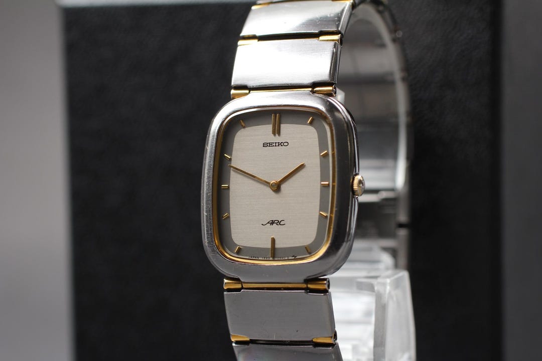 Vintage Seiko Arc Mens Watch, 1986, Minimalist Quartz, Ref. 1220