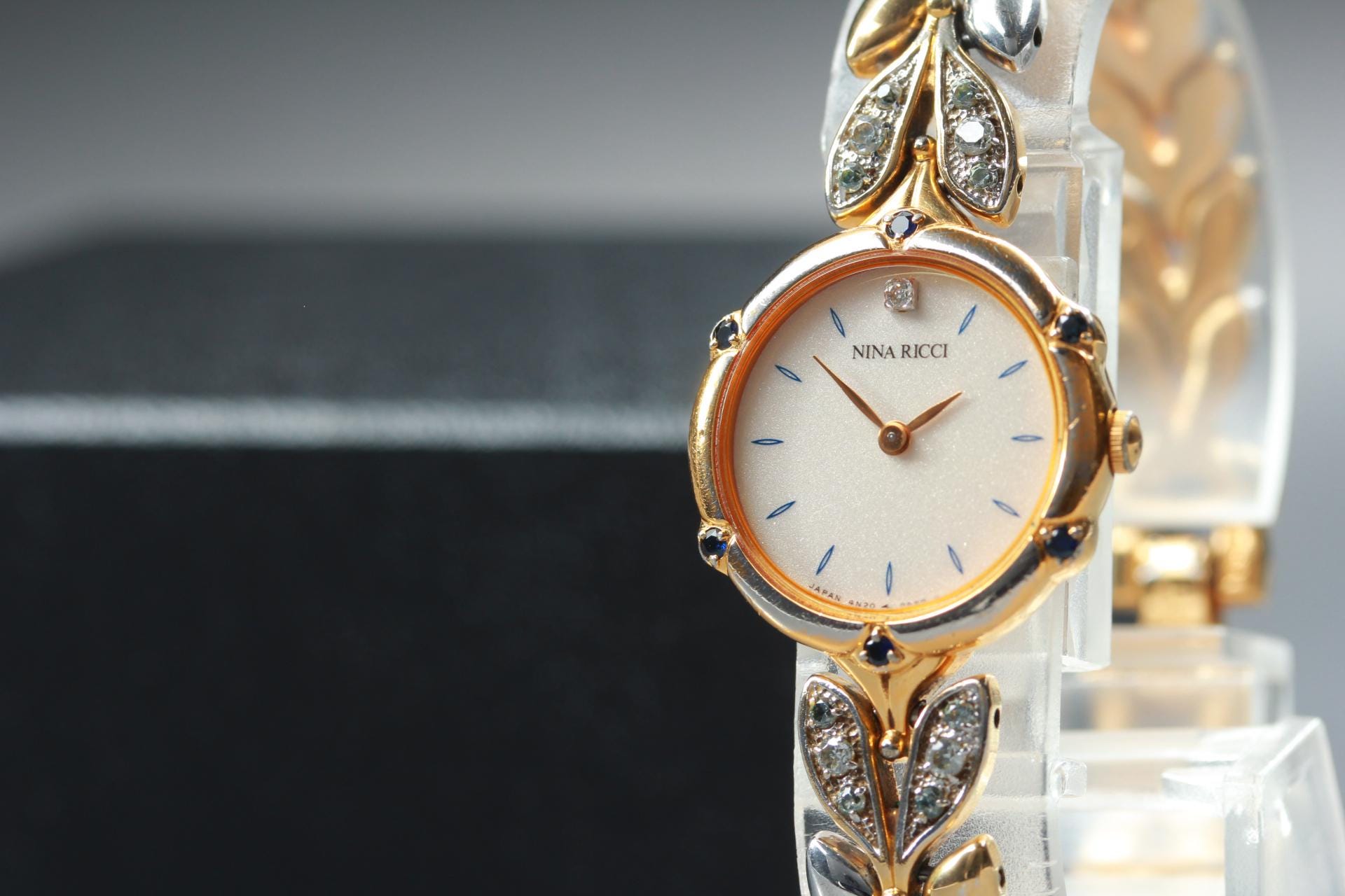 Nina ricci watch - Etsy 日本