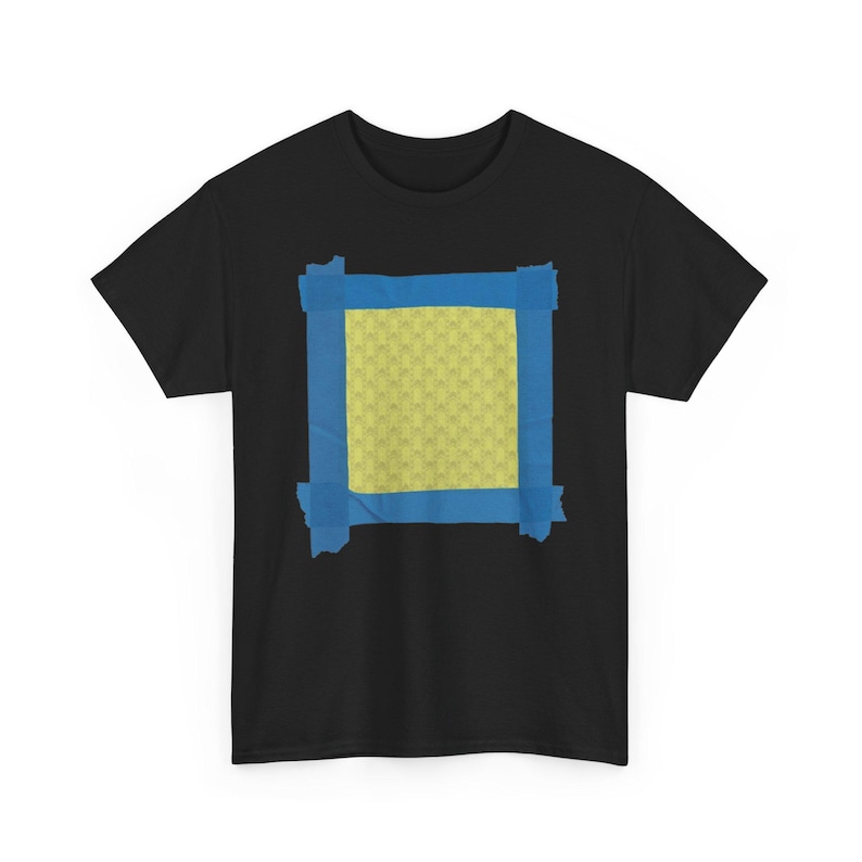 Camiseta minimalista inspirada en Backrooms / Camiseta analógica de terror Liminal Space imagen 3