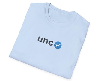 Camiseta UNC Status | Camiseta Universitária com Letras em Bloco