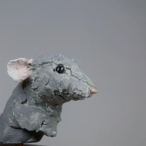Handmade Raw Ceramic Rat Bust, Whimsical Rat Sculpture, Textured Grey Pottery Animal Head, Unique Pet Lover Gift, Shelf Decor.