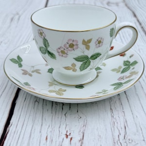 Wedgwood Wild Strawberry - Etsy