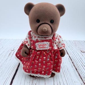 Vintage Sylvanian Families TOMY Brown Bear Mother Figure Red Floral Dress HTF image 1