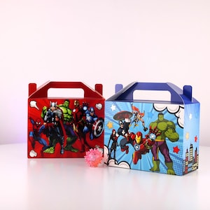 Cajas para regalos de fiesta de superhéroes – Bolsas para dulces con diseño de Comic Book Squad (Juego de 6)