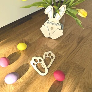 Ostergeschenk Osterhase Spuren Holz – Osterdeko für Kinder – Hasenspuren für den Ostermorgen – Wiederverwendbare Fußabdrücke Ostern image 2