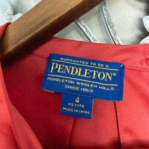 Pendleton Womens Red/Orange Long Sleeve Round Neck Blouse Top Petite 4 EUC image 5