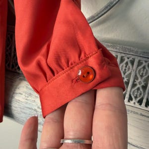 Pendleton Womens Red/Orange Long Sleeve Round Neck Blouse Top Petite 4 EUC image 3