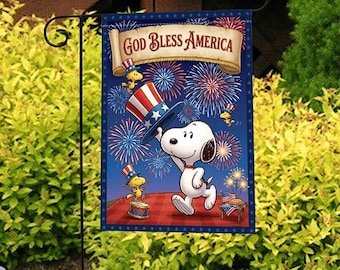 Snoopy God Bless America Garden Flag, Fourth of July Yard Flag, 250 Yeas Anniversary Decor