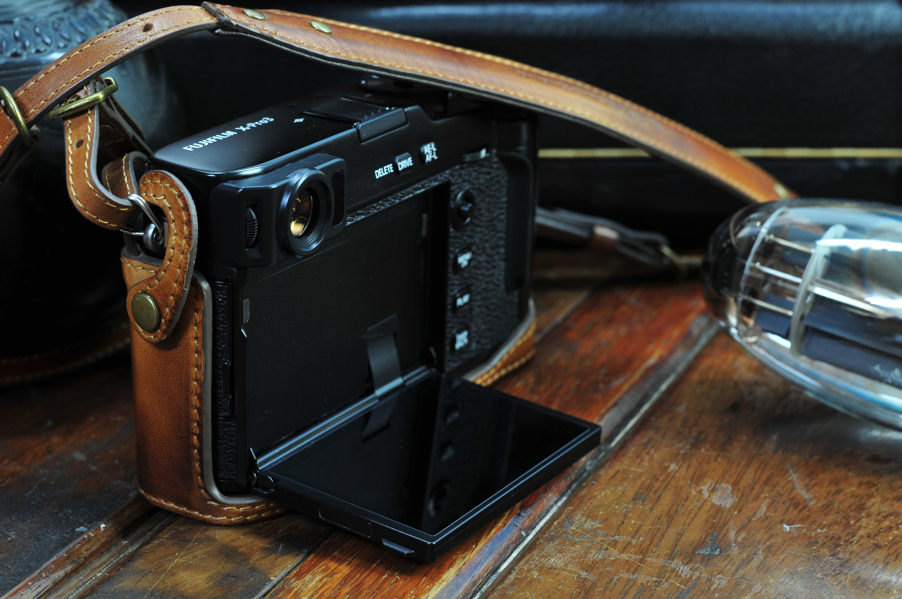 富士フイルム Xpro3用 ヴィンテージブラウンレザーカメラケース +