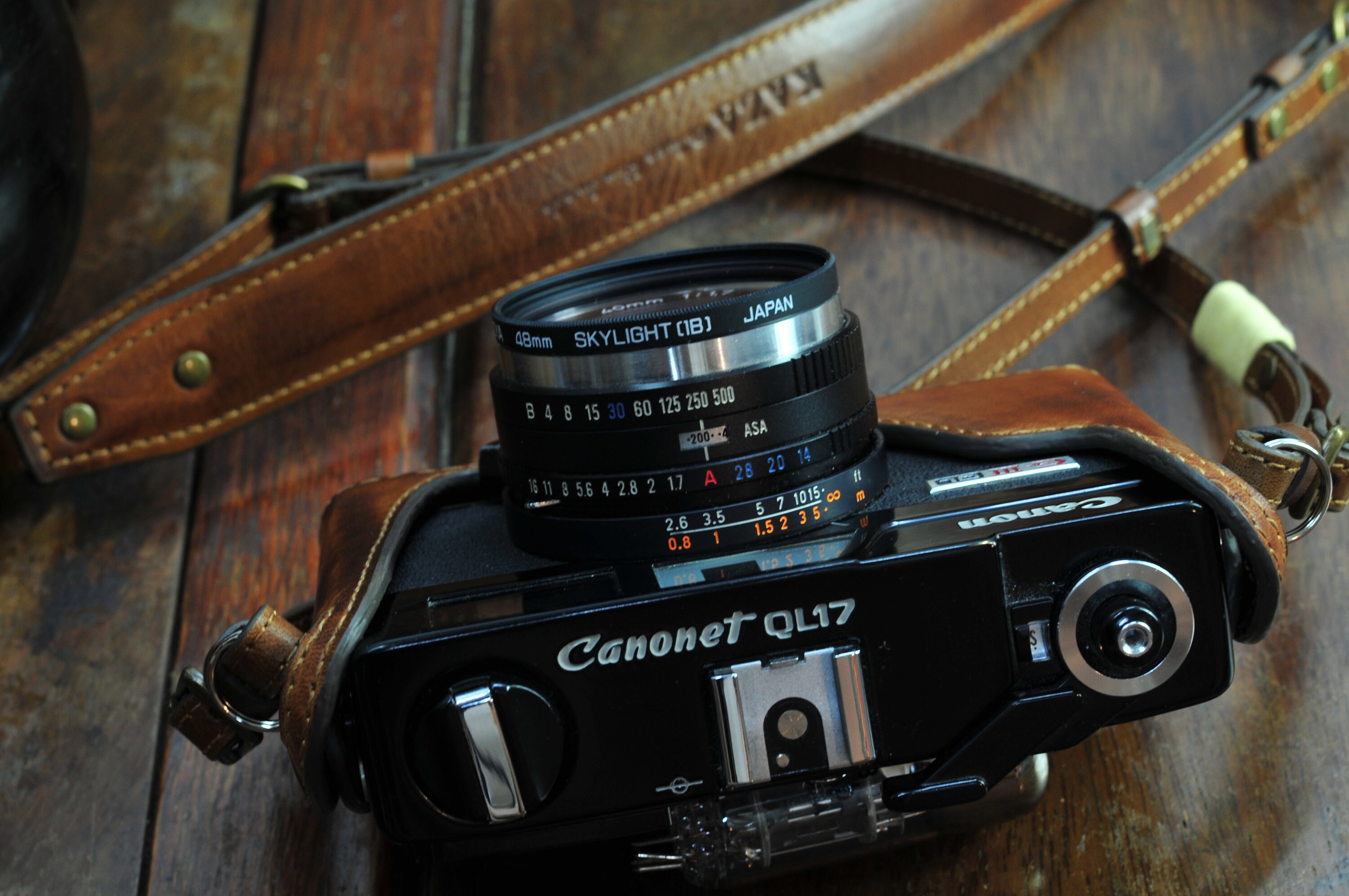 Cow Leather Camera Case With Strap, Vintage Brown for Canonet QL17