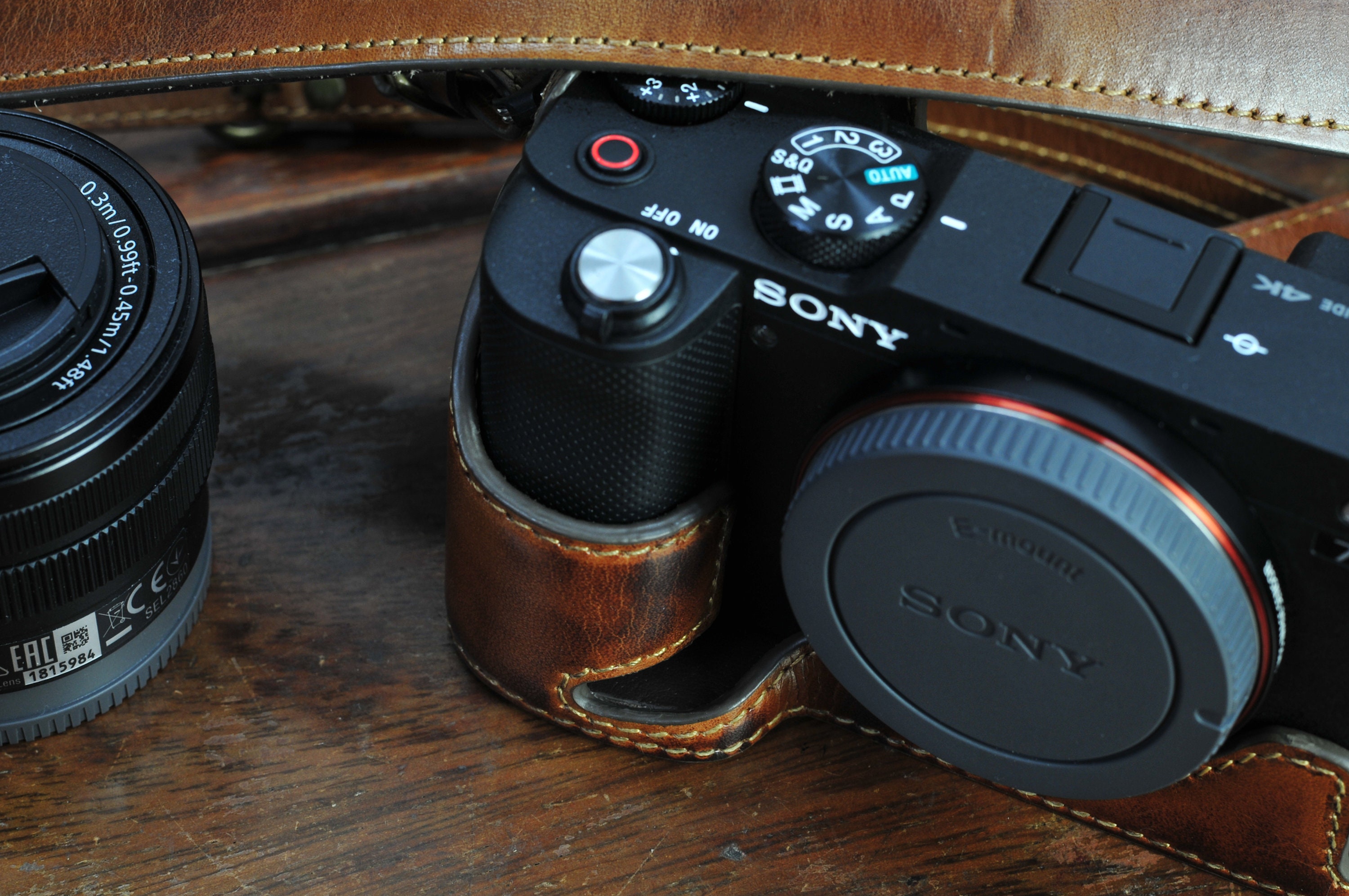 SONY A7C レザーケース、ヴィンテージブラウンまたはブラックハーフ 