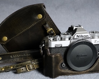 Nikon ZFC用牛革カメラケース（ヴィンテージレザーストラップ付き