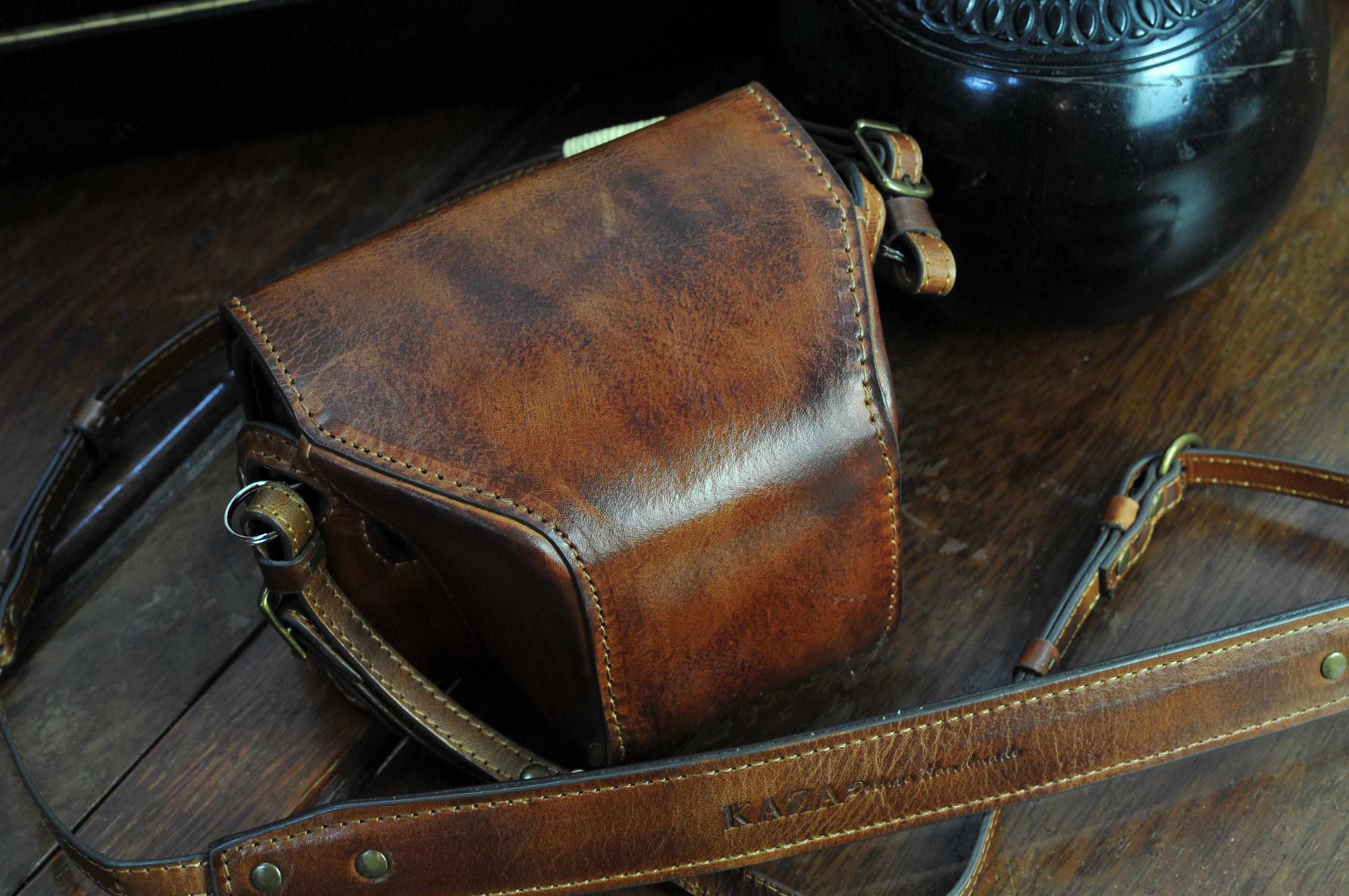 Buy Cow Leather Camera Case With Strap, Vintage Brown for Canonet