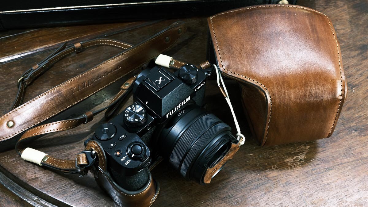 富士フイルム XS10用 牛革カメラケース＆ストラップ ヴィンテージ