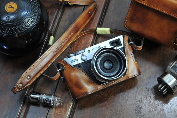 本革 カメラとレンズ収納袋 FUJIFILM X100など用 富士フイルム X100V用 牛革カメラケースとストラップ - Etsy 日本