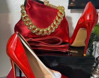 Vibrant Laser Red Stiletto Pumps and Metallic Red Clutch Purse Set – Luxury Chunky Gold Chain Handbag & Pointed Toe High Heels