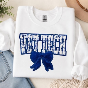 Vet Tech Embroidered Sweatshirt, Veterinary Technician Sweatshirt, Chenille Patch Sweatshirt, Vet Tech Gift, Vet Tech Week, Iron On Patch