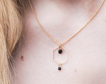 Minimal necklace, black and gold necklace with hexagon shape and black beads, geometric necklace, minimalist necklace, black necklace