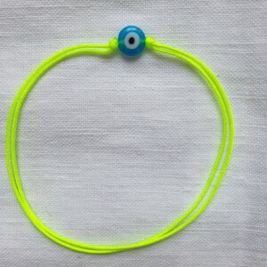 Bracelet porte bonheur / bracelet evil eye / bracelet jaune fluo / bracelet de plage/ bracelet d'amitié image 2