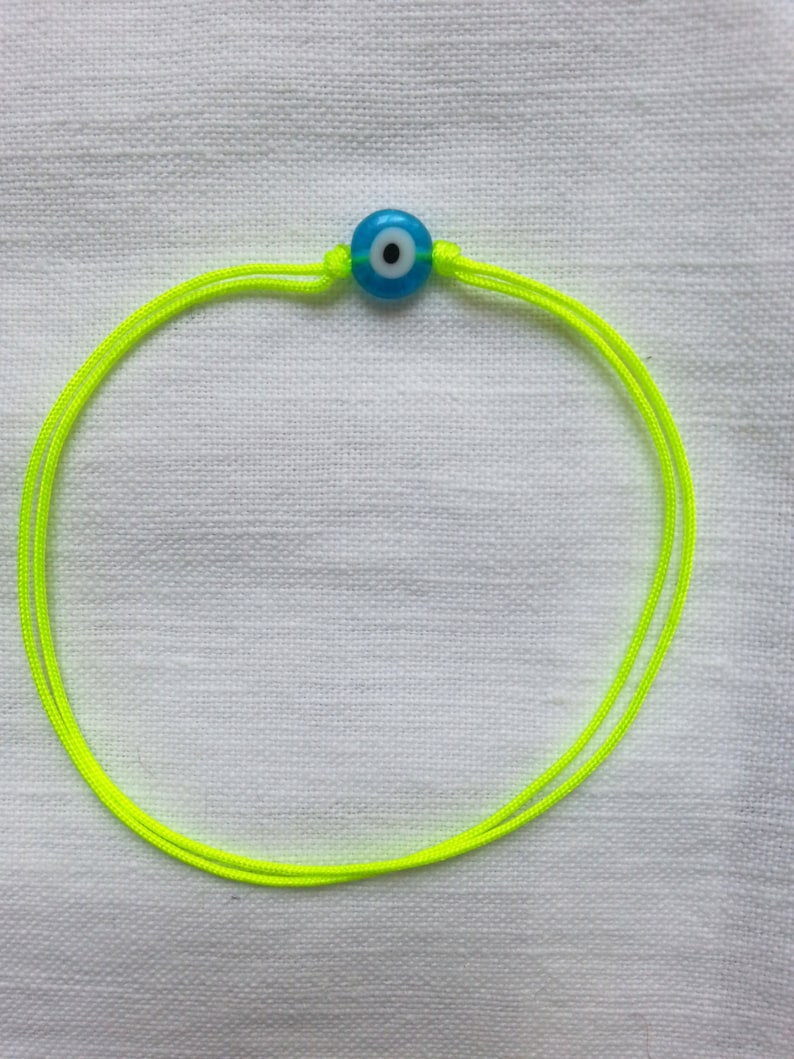 Bracelet porte bonheur / bracelet evil eye / bracelet jaune fluo / bracelet de plage/ bracelet d'amitié image 2