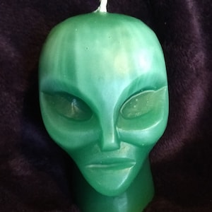 Dill Pickle scented Alien head candle