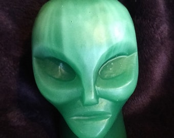 Dill Pickle scented Alien head candle