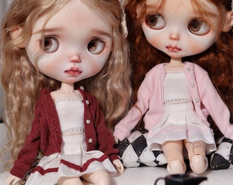 OB24 Blythe Clothes – Knit Cardigan and Pleated Skirt Set