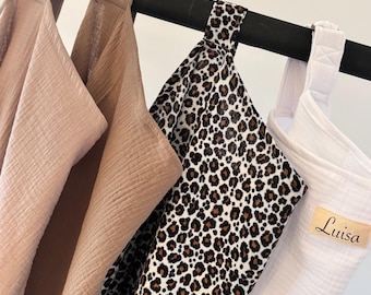 Stilltuch, aus , Musselin, Stillen, Abpumpen, mit Namen,  einfach verstellbar, personalisierbar,  inklusive Tasche