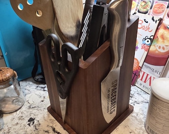 Wooden Kitchen Utensil Holder With Storage Magnet