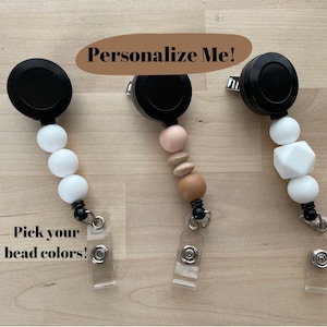 Personalized Beaded Badge Reel // Retractable Badge Holder