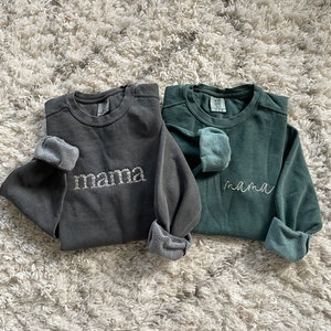 Custom Embroidered Comfort Colors Sweatshirt: Personalized Mama Crewneck