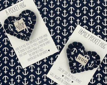 Regalo per la missione nella Marina degli Stati Uniti / Pacchetto di assistenza per la missione nella Marina / Abbraccio tascabile con l'ancora / Ricordo per la mamma della Marina / Moglie della Marina / Regalo per veterano della Marina / Militare della Marina