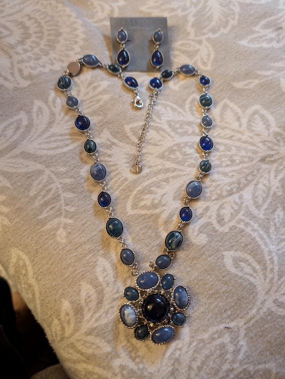 Talbots Blue Stone Statement Necklace Earrings Se… - image 2