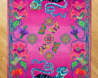 Hand Tufted Neon Tiger Floral Wool Rug Pink Maximalist Area Rug Colorful Animal Art Rug Tropical Statement Rug for Living Room Bedroom Decor