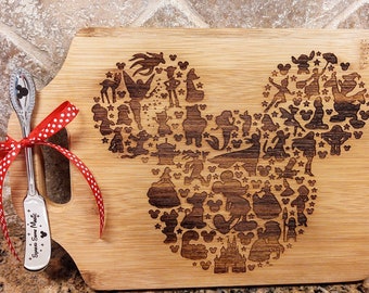 Mickey Mouse Head w/ Disney Characters Engraved Wood Cutting board Gift Set Spreader Knife Spread Some Magic Mother&#39;s Day Birthday Mom gift