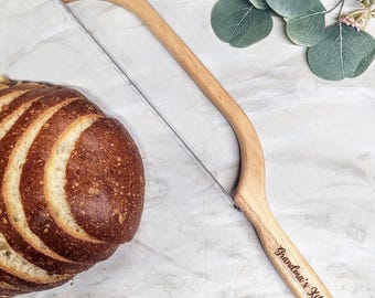 Wooden Bread Bow Knife Personalized Name Sourdough Loaf Slicer Custom Engraved Baking Kitchen Cooking Wedding Gift Grandma Mom Christmas