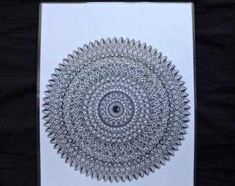 Zwart-wit mandala, A4-formaat, gedetailleerde handgemaakte tekening, gelamineerde mandala voor aan de muur.