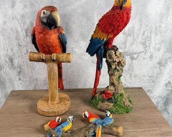 Kmart Parrot Figurine Lot Tropical Macaw Statues and Wall Hanging Decor Set 3pc