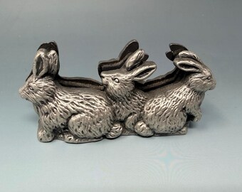 Vintage Silver Tone Pewter Bunny Rabbit Trio Letter Holder Desk Accessory 3 Inch