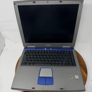 Dell Inspiron 5100 bärbar dator blå silver Intel Pentium 4 Windows XP PP07L Vintage