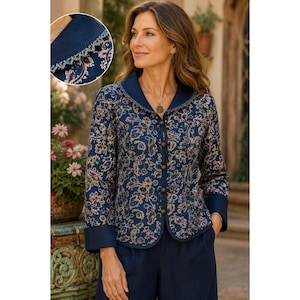 Vintage jas met paisleybrokaat: ambachtelijke boho cottagecore Frog sluiting blauw bloemen groot