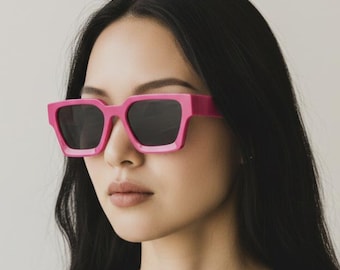 Gafas de sol cuadradas retro, unisex, con protección UV400, estilo urbano moderno.