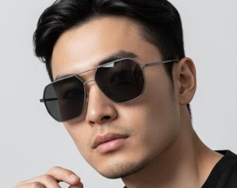 Square Metal Sunglasses for Men Women Luxury Minimalist Silver UV Shades