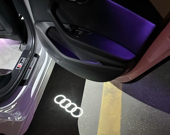 AUDI LED-welkomstdeurlichtprojector | Set van 2 met licht- en afstandssensoren | Past op alle AUDI-modellen | Kwaliteit, met 2 jaar garantie, 2 stuks
