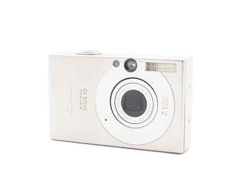 Canon Digital IXUS 70 7.1MP 3x Zoom Compact Digital Camera